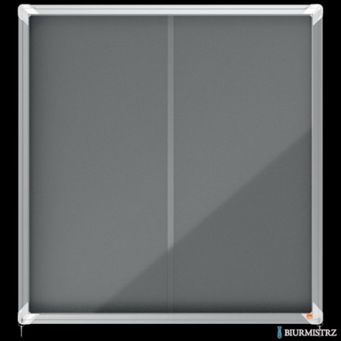 Gablota filcowa Nobo Premium Plus 12xA4, szara (drzwiczki przesówne) 1915337 Gablota filcowa Nobo Premium Plus 12xA4, szara (drzwiczki przesówne) 1915337